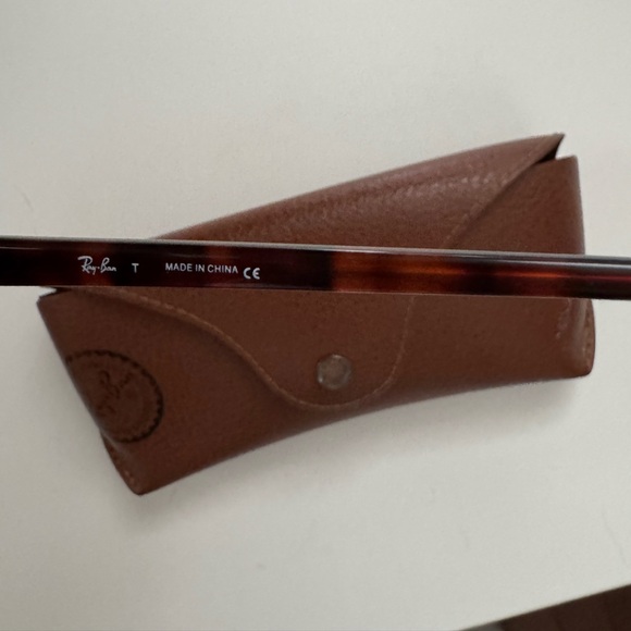 Ray-ban Clubmaster Sunglasses - Picture 3 of 4